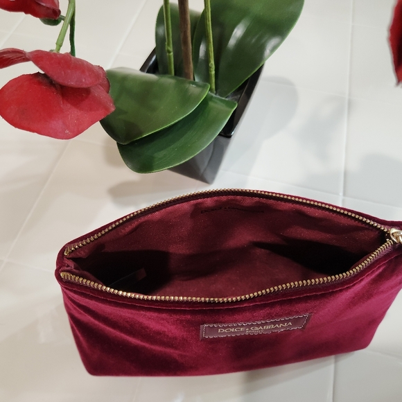 Dolce & Gabbana Maroon Velvet Cosmetic Zipper Pouch - Picture 2 of 7